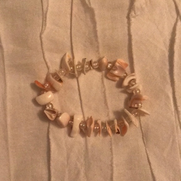 Shell Bracelets - Picture 3 of 4